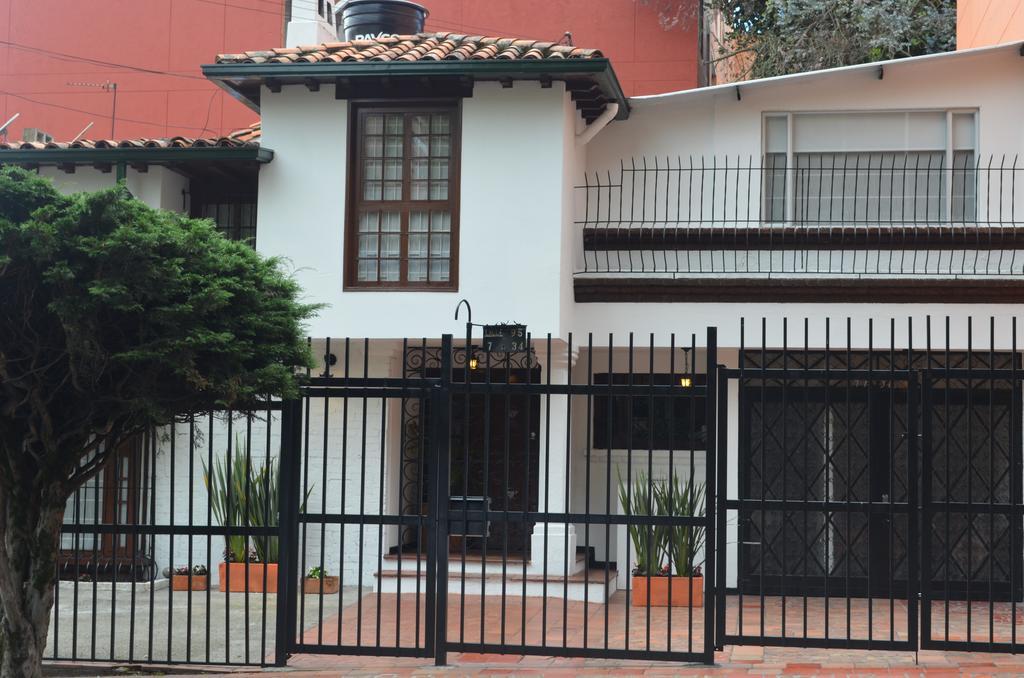 Casa Prada Bed & Breakfast Bogotá Dış mekan fotoğraf