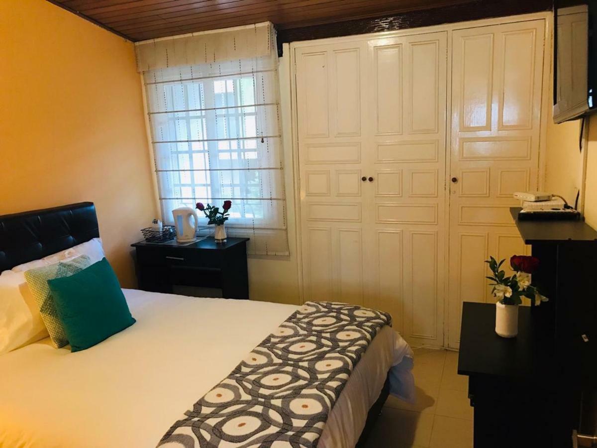 Casa Prada Bed & Breakfast Bogotá Dış mekan fotoğraf